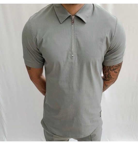 Slim-fit solid color short-sleeved polo shirt